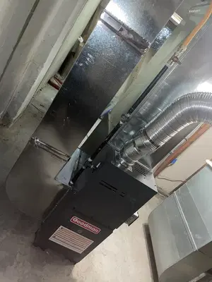 On Hand Mechanical