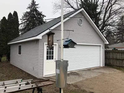 Peaks Construction LLC