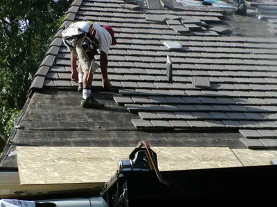 Larry L. Vaught Roofing