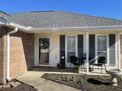 Renova Roofing & Construction