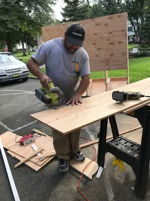 HANDYMAN YOTHERS BROTHERS..