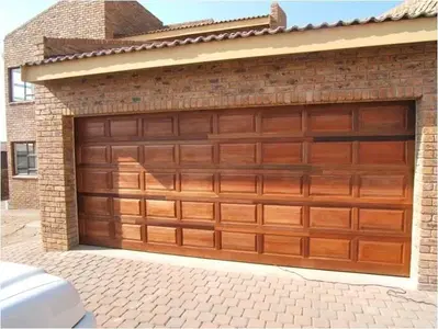 Ceiling Garage Door Repair