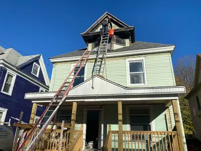 Roofer Syracuse New York LLC