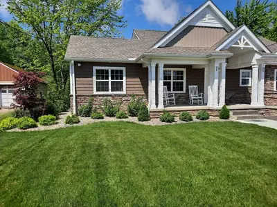 Born's Landscape & Lawn Care