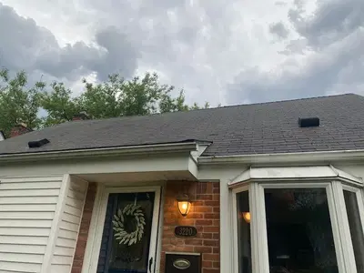 DM Roofing Siding & Windows