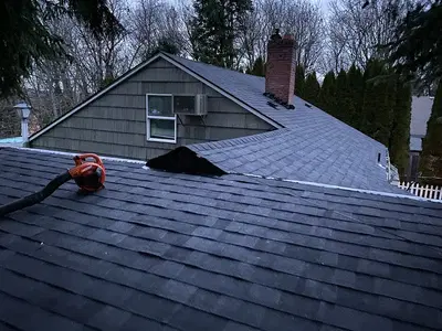 Ultimate Roofing LLC