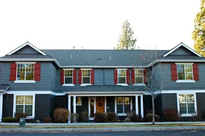 Webfoot Painting Co.
