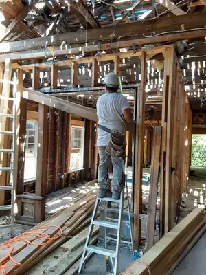 Gomez Handyman & Construction