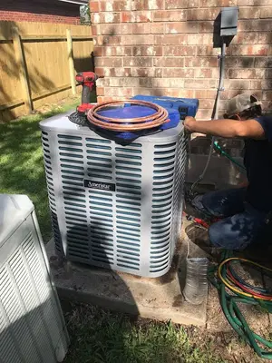 PT Maintenance. Air Conditioning & Heating Services