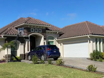 JJ Builds-Roofing & Demolition