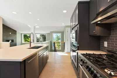 Puget Sound Contracting & Electrical